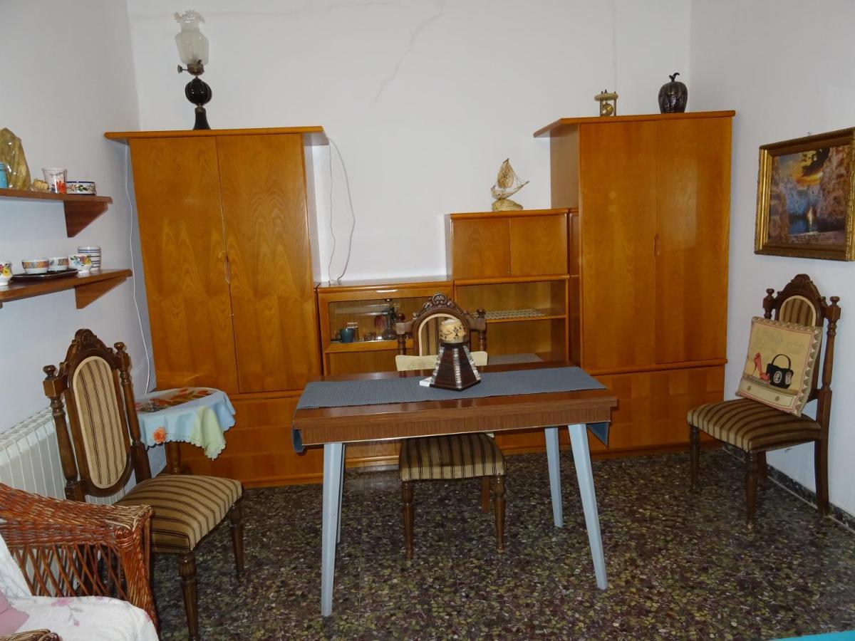 Andreas Studio With Private Parcking Διαμέρισμα Τριοβάσαλος Εξωτερικό φωτογραφία